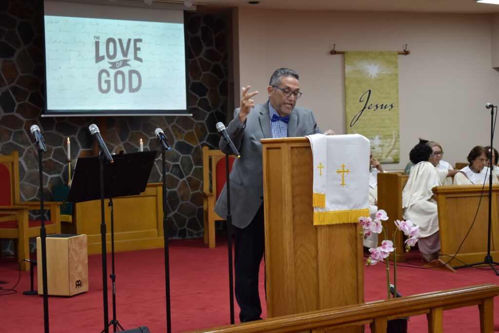 Pastor Principal